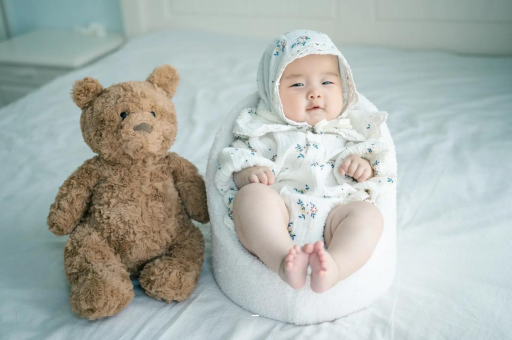 阳春宝宝大便红色 阳春宝宝大便红色